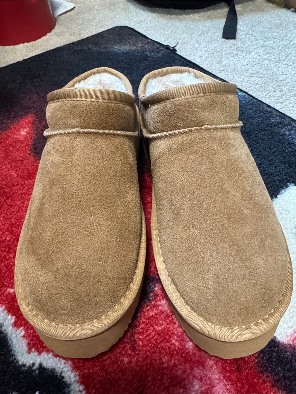 Women's Cozy Shearling-Lined Suede Ankle Booties - Tan